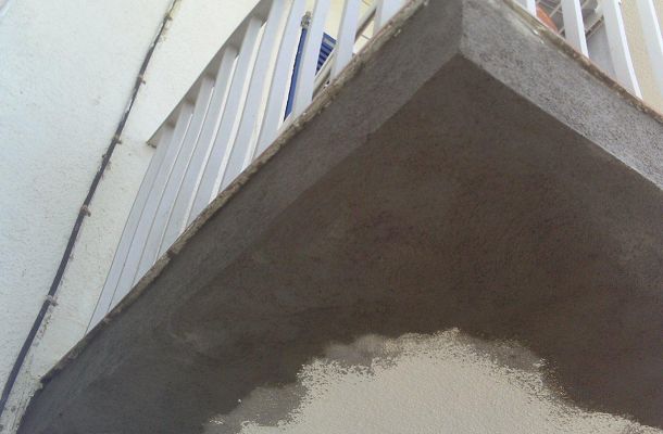 REPARACIÓN ALEROS, CORNISAS Y VOLADIZOS HORMIGÓN
